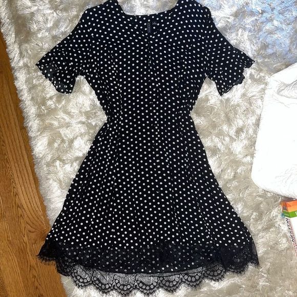 Polka dot lace dress - Picture 7 of 7